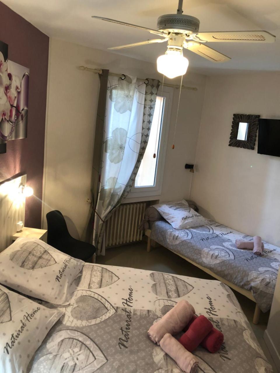 Hotel Des Remparts Вильнёв-сюр-Ло Экстерьер фото